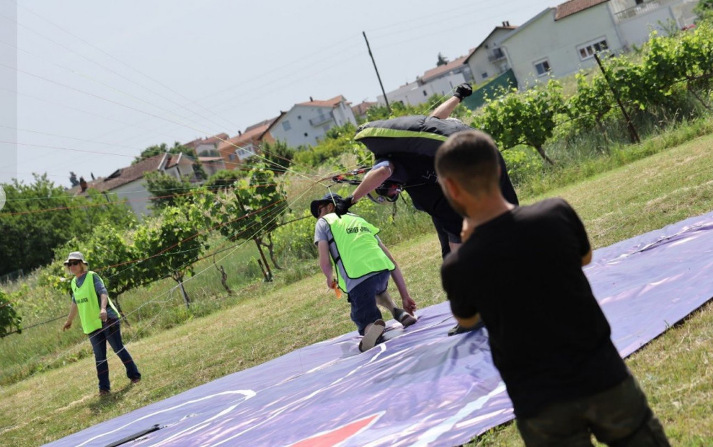 LJUBUŠKI OUTDOOR FESTIVAL Ino Planinić pobjednik natjecanja u preciznom slijetanju