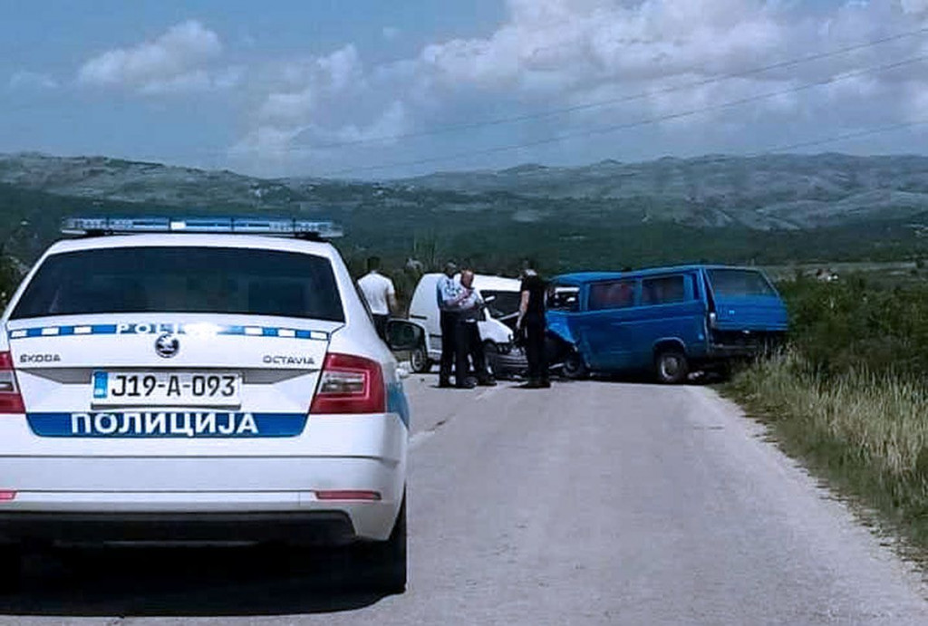 Težak sudar kod Nevesinja, dvije osobe prebačene u mostarsku bolnicu