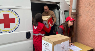 POSEBAN MJESEC Crveni križ za mjesec dana podijelio više od 2100 paketa hrane i higijene