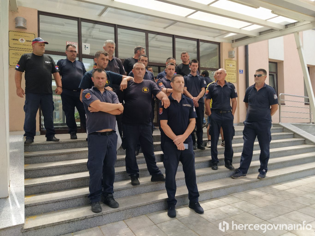 VATROGASCI U ŠTRAJKU Plaću nisu dobili šest mjeseci, a općina ih moli za razumijevanje