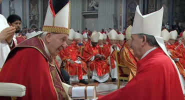 VATIKAN Susreli se papa Franjo i nadbiskup Tomo Vukšić