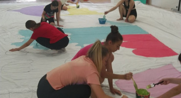 Plesna predstava 'Pinokio' - projekt s preko 230 mladih koji žele vratiti smisao djetinjstva nad modernom tehnologijom