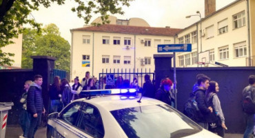 U više gradova Republike Srpske stigle dojave o bombama u osnovnim i srednjim školama