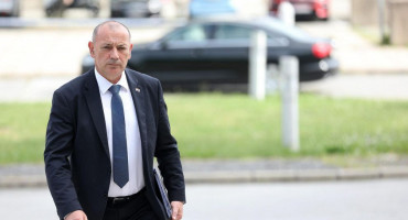 ON NEGIRA Hrvatski ministar morao čekati na granici s BiH, policajac zbog toga ide na stegovni sud