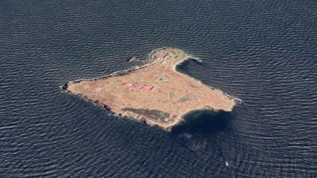 Ukrajinci otjerali Ruse sa Zmijskog otoka. Zašto je strateški bitan taj nenaseljeni i ogoljeni otok?