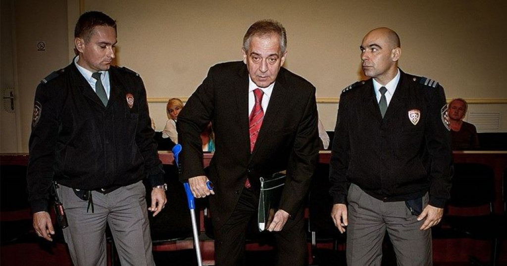 U APARTMANU JE Ivo Sanader ni ovo ljeto ne provodi iza rešetaka