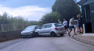 Sudar južno od Mostara, najmanje jedna osoba ozlijeđena