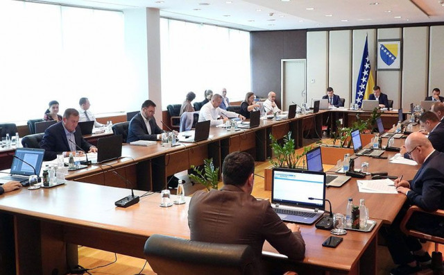 Vijeće ministara se pohvalilo manjim brojem zaposlenih u institucijama BiH