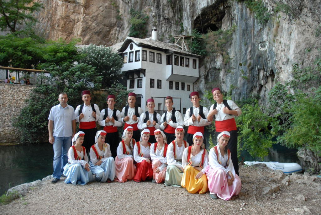 Na festivalu folklora u Blagaju 9 KUD-ova, stižu društva iz Srbije i Turske