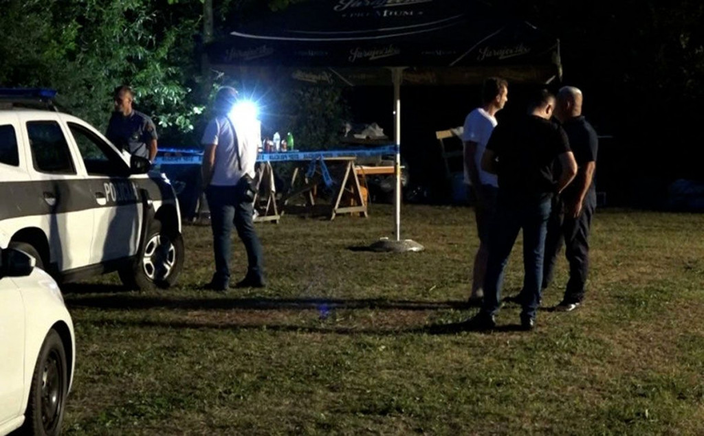 TRAGEDIJA KOD BUGOJNA Od strujnog udara poginuli policajac i mještanin, a još dvije osobe su ozlijeđene