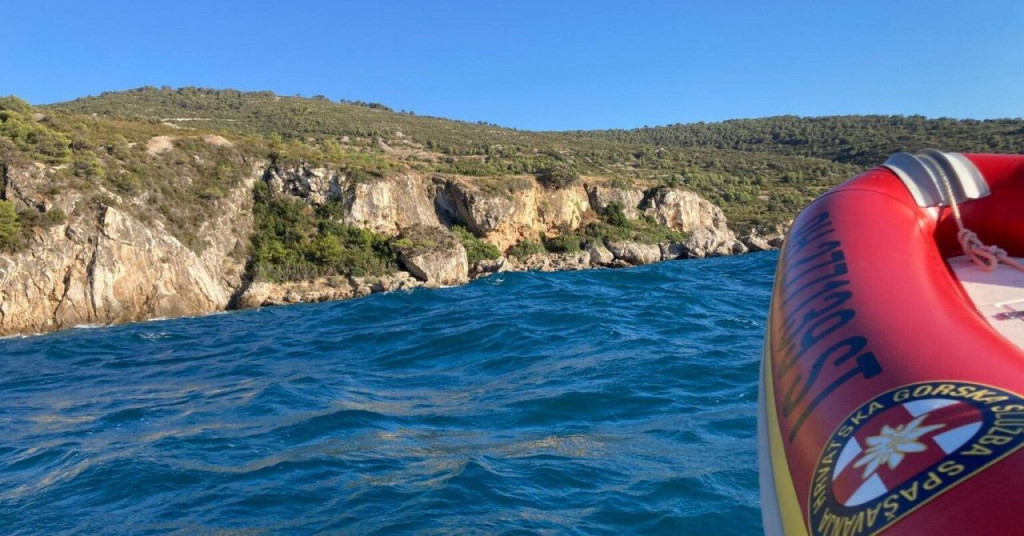 Mladić (16) kod Visa zaronio na dah i više nije izronio