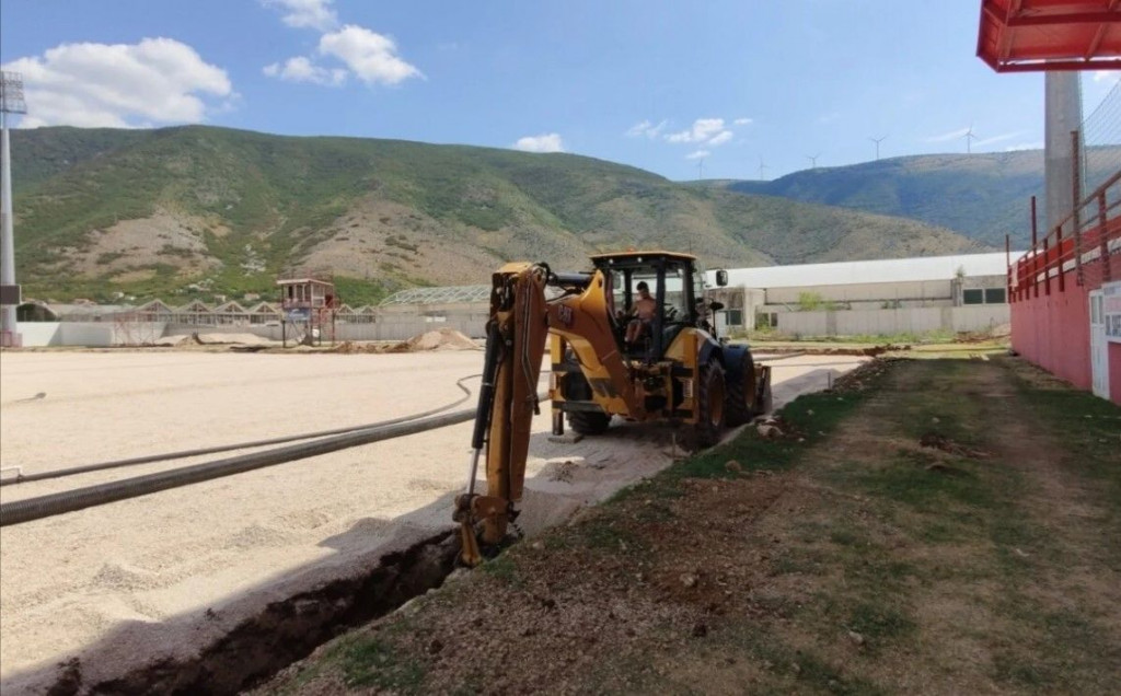 Stadion Veleža trebao je biti spreman za igru do 5. kolovoza, svi su skeptični oko novog obećanog roka