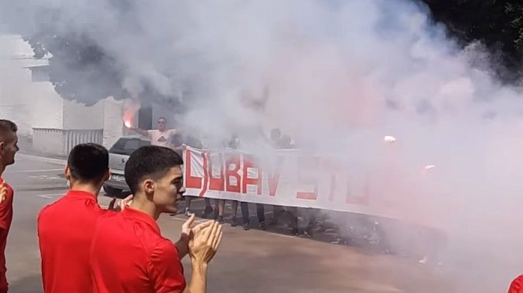 Ultrasi pred polazak Plemića: "Ljubav što spaja tuge i veselja"
