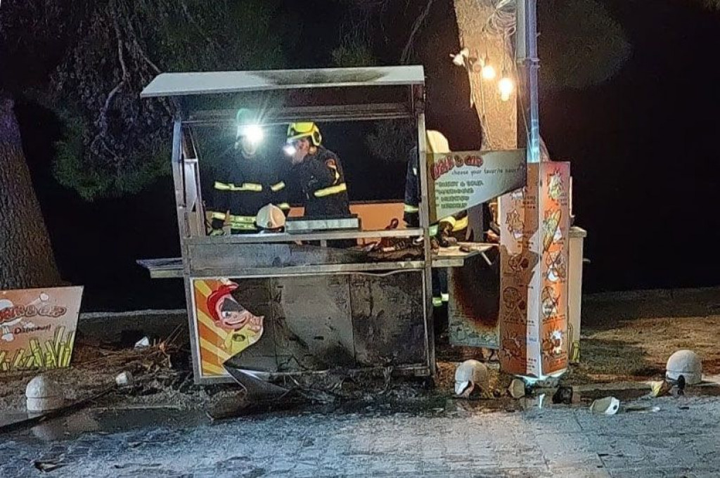 Snažna eksplozija odjeknula na šetnici punoj gostiju u Tučepima