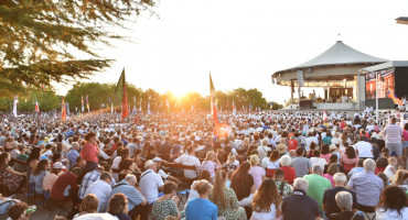 VEČERAS POČINJE 34. MLADIFEST U MEĐUGORJU Očekuje se više od 50 tisuća mladih sa svih strana svijeta