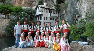Na festivalu folklora u Blagaju 9 KUD-ova, stižu društva iz Srbije i Turske