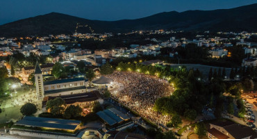 ZAPOČEO MLADIFEST Više desetaka tisuća mladih iz preko 70 zemalja stiglo u Međugorje