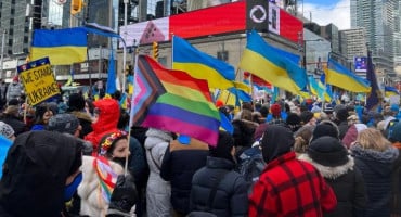 LJUDI GINU, A GRADOVI PORUŠENI Zelenskij traži legalizaciju istospolnih brakova, ne vidi brak samo kao zajednicu muškarca i žene