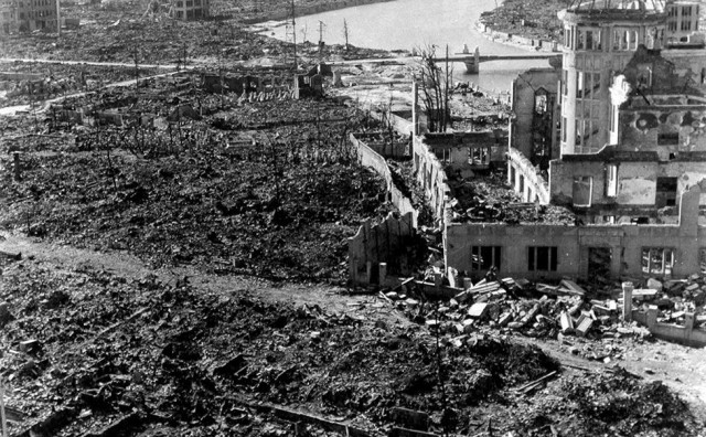 NAPAD NA HIROŠIMU Atomska bomba odmah je ubila 80.000 ljudi