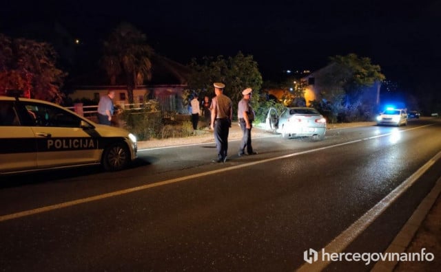 Dvije osobe ozlijeđene u sudaru automobila i motocikla u Šehovini