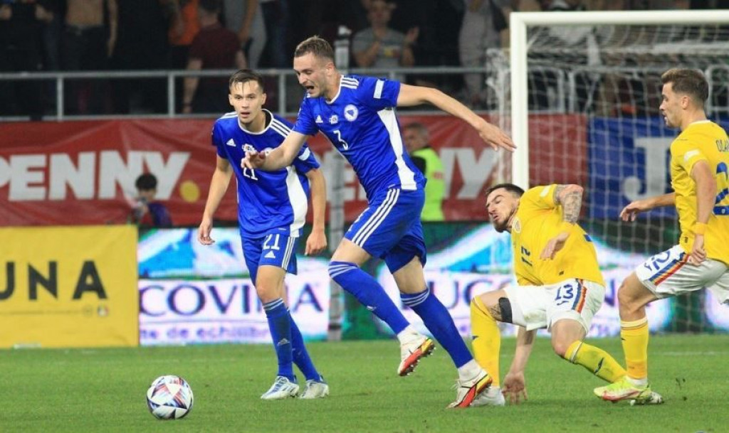 BiH uvjerljivo poražena od Rumunjske, utakmica prekidana zbog topovskih udara