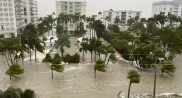 Florida na udaru povijesne oluje: “Vrijeme je za evakuaciju”