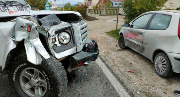 PONOVNO NESREĆA NA M-17 Jedna osoba ozlijeđena u sudaru