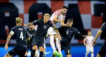 VELIKI PREOKRET Englezi i Španjolci preotimaju mladog Čapljinca Leipzigu