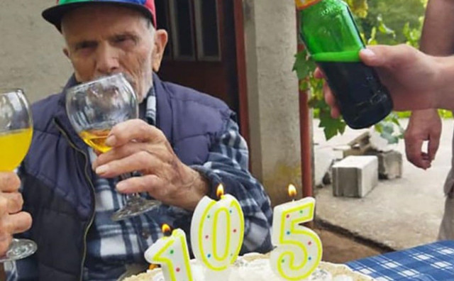 MEĐU NAJSTARIJIM HERCEGOVCIMA Širokobriježanin proslavio svoj 105. rođendan
