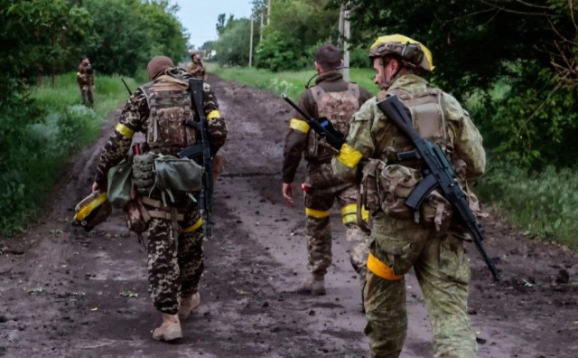 GRADIĆ NA TROMEĐI OKUPIRANIH REGIJA Ukrajinci napreduju oko Limana, ruski vojni blogeri zabrinuti