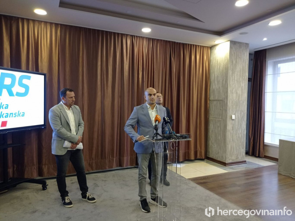 HRS 'ČESTITAO' CVITANOVIĆU "U gradovima bez ikakvih stranačkih organizacija dobili po 1500 glasova"