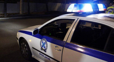 SLUČAJ KOJI PODSJEĆA NA STOLAC Stijena pala na kuću i usmrtila Slovenku, ozlijeđen i dječak