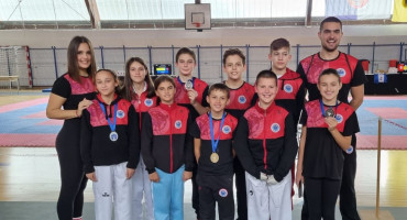 ODLIČAN POČETAK SEZONE Taekvondaši Zrinjskog se iz Livna vratili sa 6 medalja