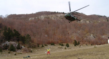 AKCIJA GSS-a i EUFOR-a Na Prenju spašen hrvatski planinar koji je zadobio teže tjelesne ozljede