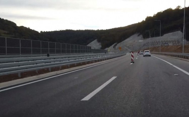 UBRZO SLUŽBENO OTVORENJE Novoizgrađena dionica autoputa Tarčin - Bradina zatvorena za sav promet