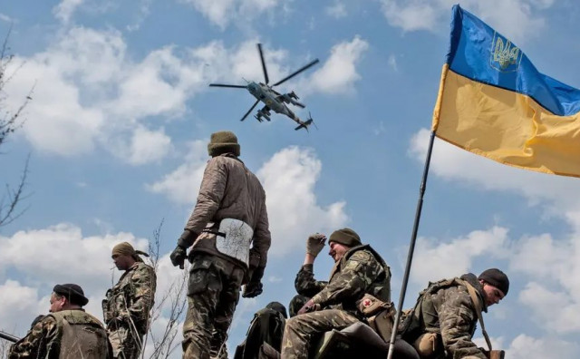 BORBE U 'ANEKTIRANOM' DONJECKU Vijori se ukrajinska zastava, Rusi bježe. Opet eksplozije na Krimu...