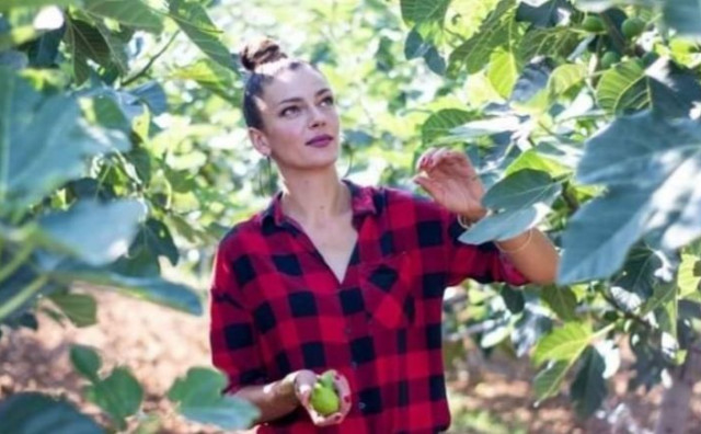 Danijela iz Stoca s majkom i sestrom vodi obiteljsko imanje, uz to izrađuje i unikatne bukete od voća i povrća