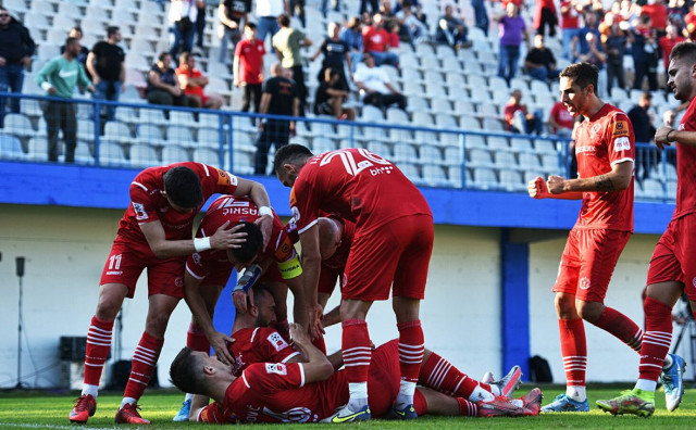 Velež igrači slavlje