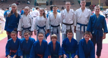 IZ ZAGREBA S LJUBAVLJU Mladi judo natjecatelji u Mostar donijeli novih 13 medalja