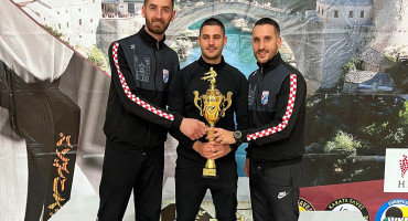 Karatisti iz Širokog u Mostaru 'pokupili' 19 medalja