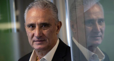 Adenor Leonardo Tite