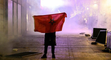 A TEK TREBAJU IGRATI Sukobili se Francuzi i francuski Marokanci u Parizu