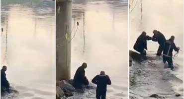 Muškarac spašavanje rijeka