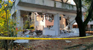 U nastavku demolicije srušen još jedan objekt, 'Partiza' bi mogla prodisati