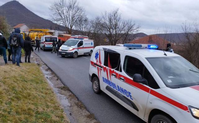 POPUSTILI PRED ZAPADOM Srbi na sjeveru Kosova uklonit će barikade