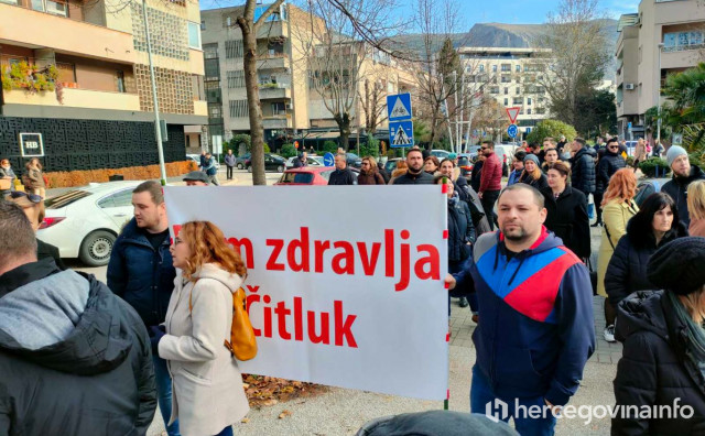 Zdravstveni djelatnici HNŽ prosvjed medicinari