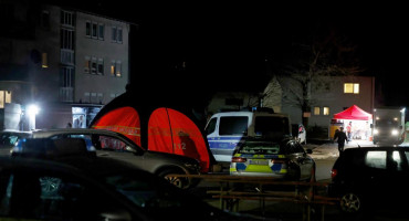 NJEMAČKA Muškarac iz Hrvatske nožem prijetio bivšoj, policija ga usmrtila pred očima njegove djece