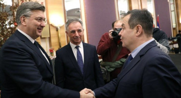 SRBIJANSKI MINISTAR U ZAGREBU Poboljšanje naših odnosa od interesa je za obje države