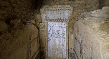 VAŽNO ARHEOLOŠKO OTKRIĆE Pronađena 4300 godina stara egipatska mumija prekrivena zlatom