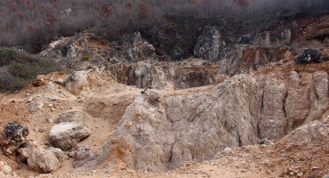 U kamenolomu poginuo 53-godišnjak, od njega se opraštaju suborci iz Armije BiH